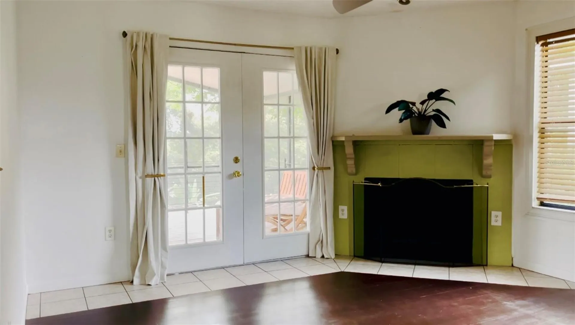238 Lake Drive Orlando FL 32835
