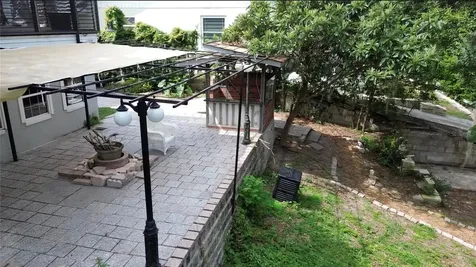 238 Lake Drive Orlando FL 32835