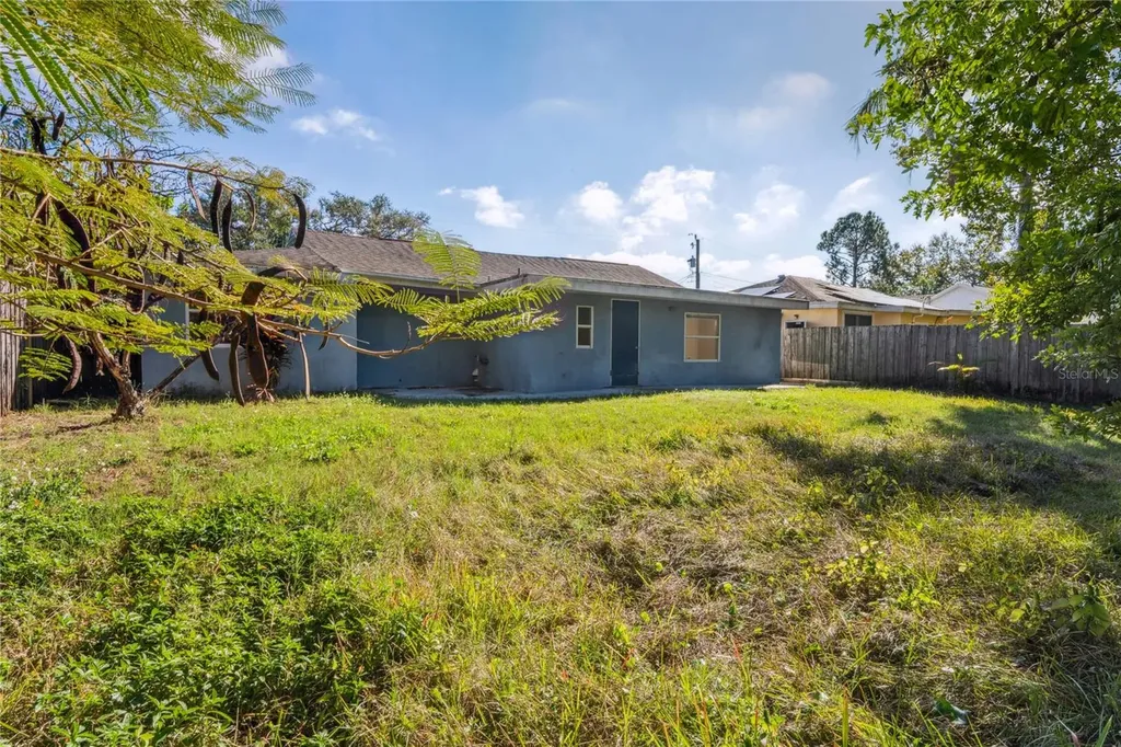 118 David Avenue Clearwater FL 33759