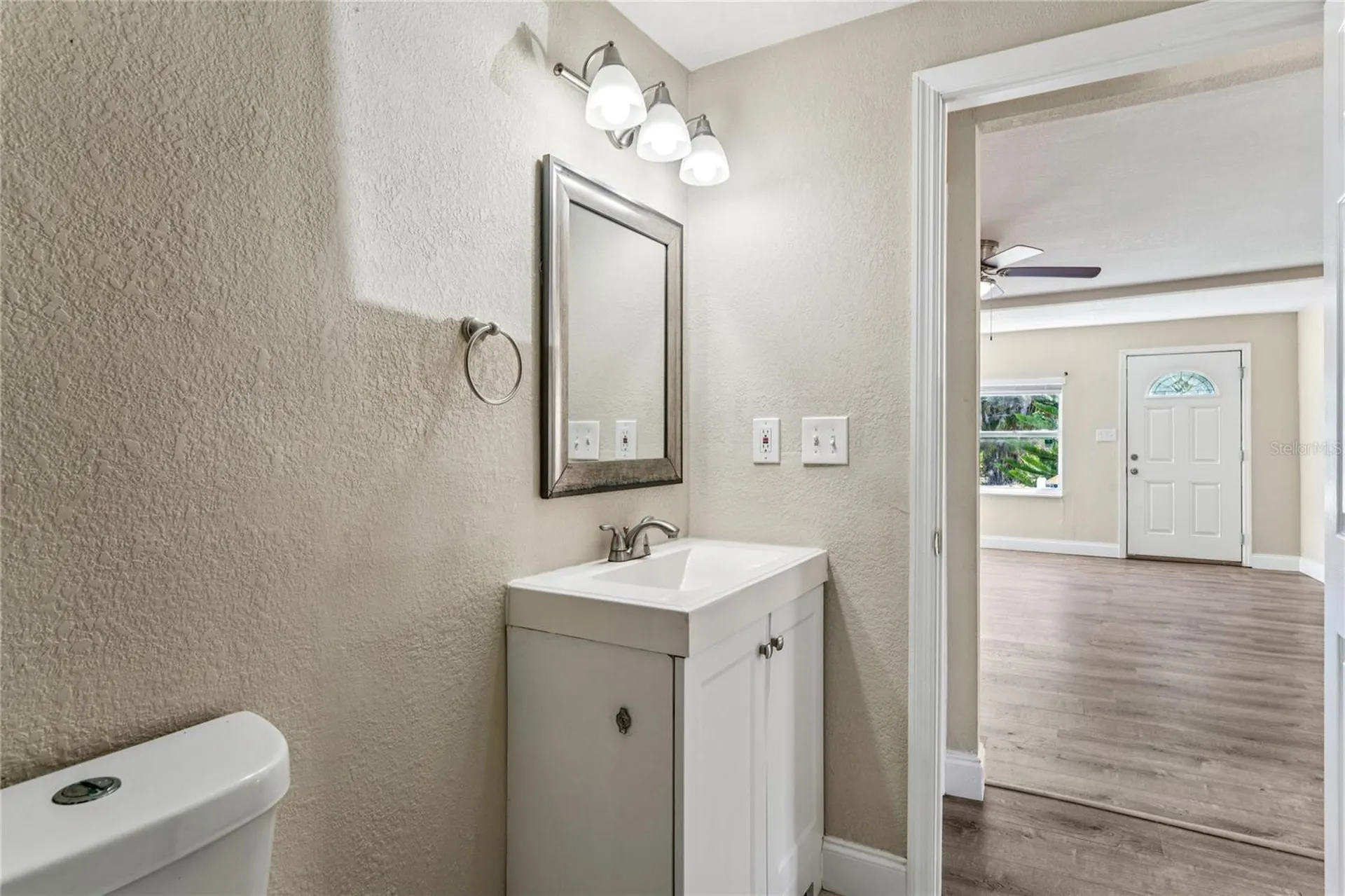 118 David Avenue Clearwater FL 33759
