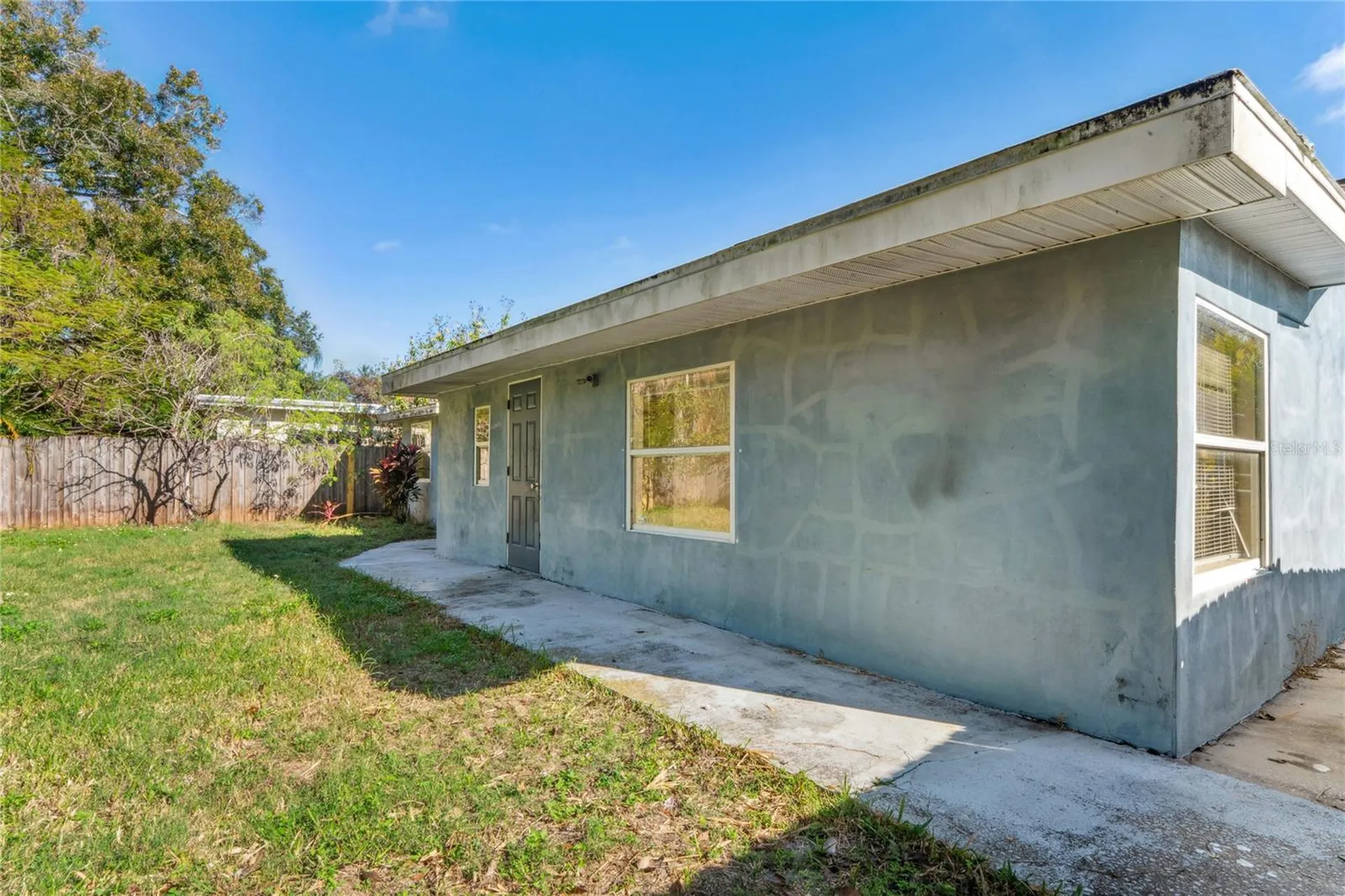 118 David Avenue Clearwater FL 33759