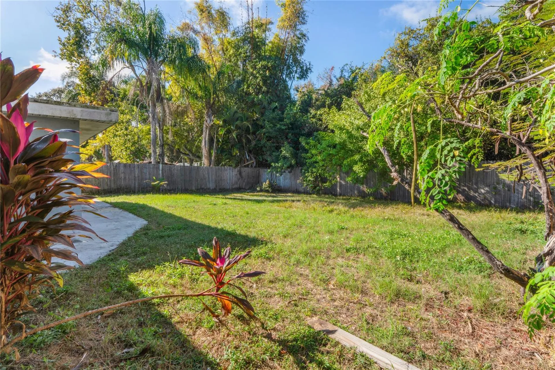 118 David Avenue Clearwater FL 33759