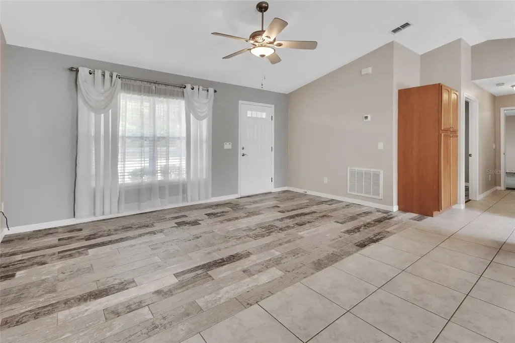 43746 Sunset Drive Paisley FL 32767