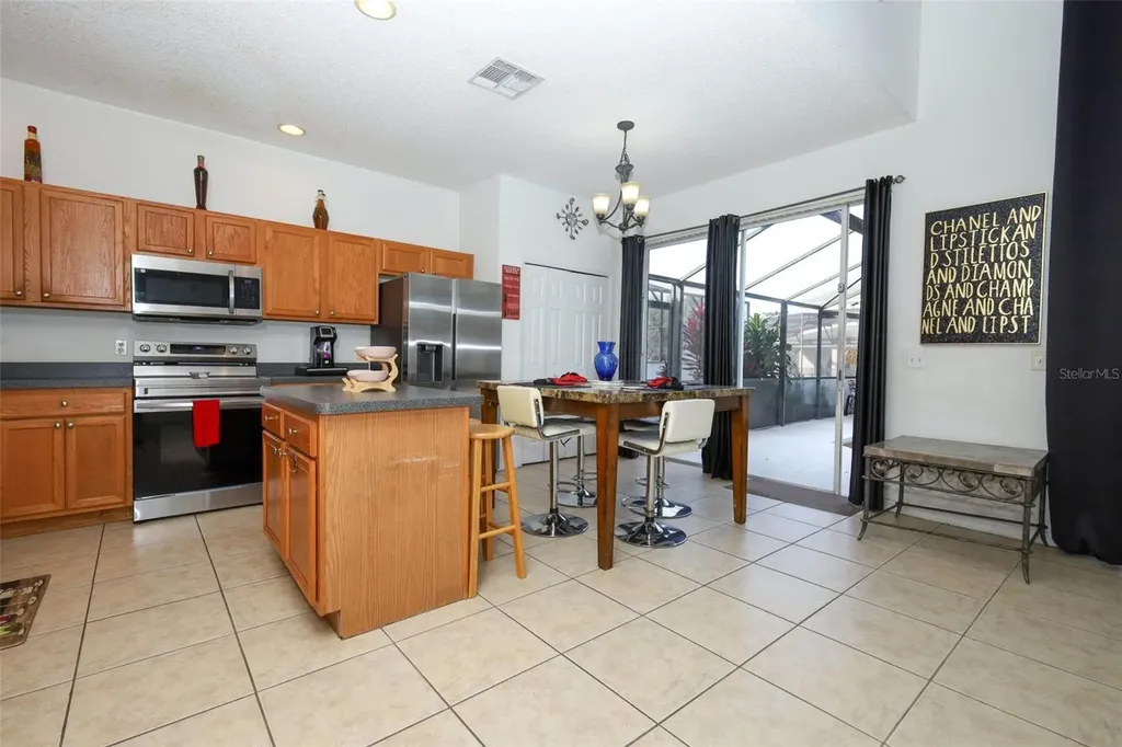 8449 Secret Key Cove Kissimmee FL 34747