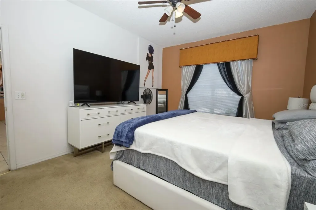 8449 Secret Key Cove Kissimmee FL 34747