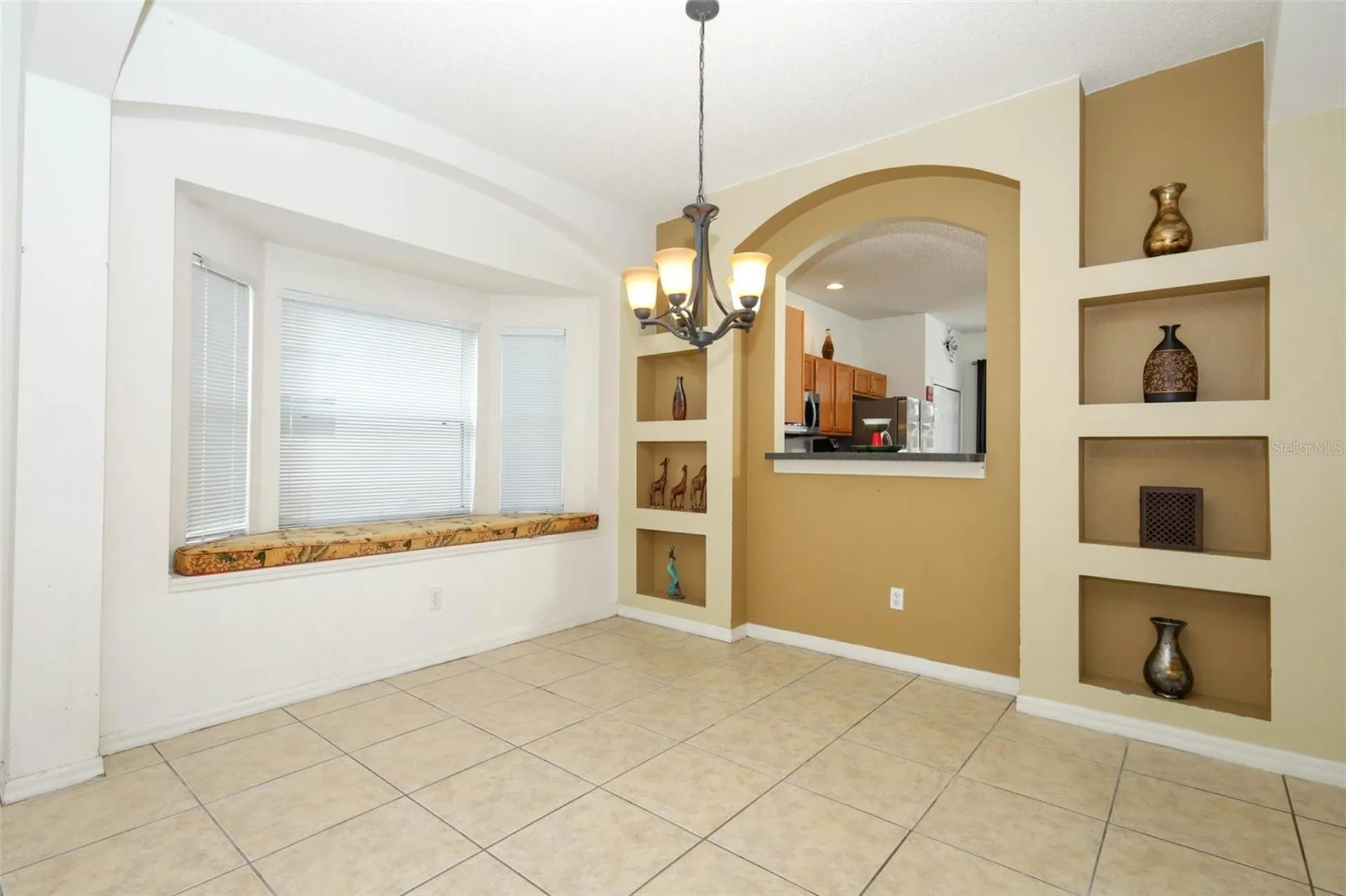 8449 Secret Key Cove Kissimmee FL 34747
