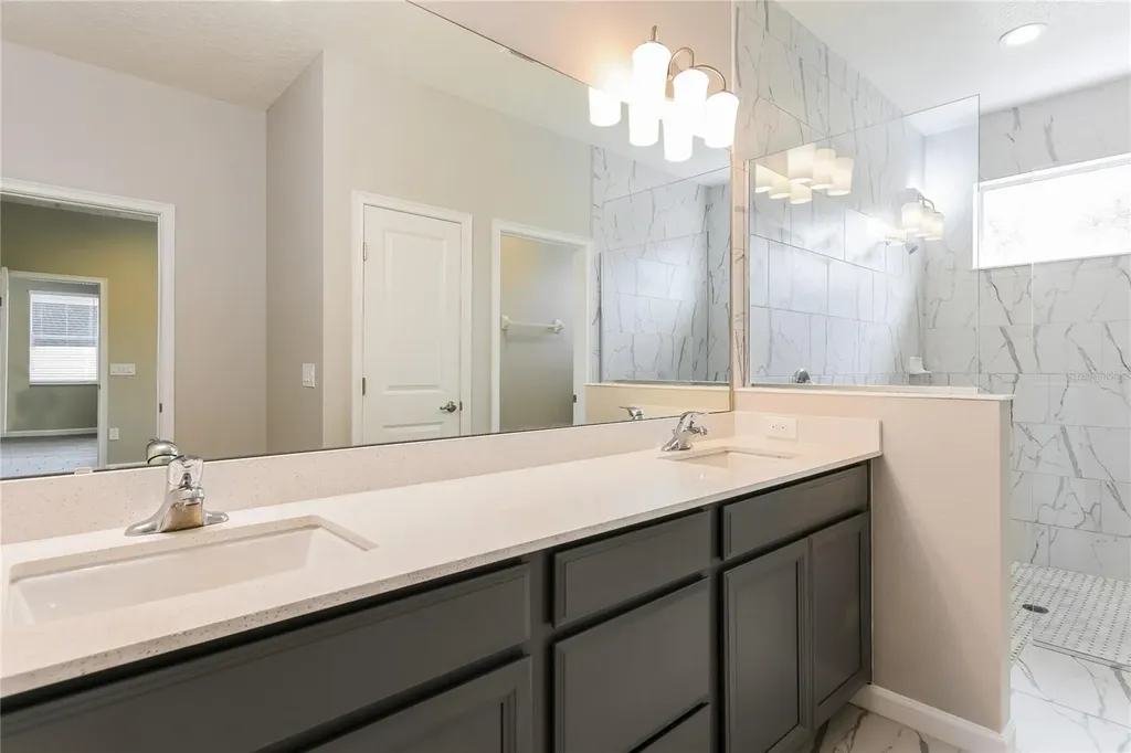 1073 Hendon Loop Davenport FL 33837