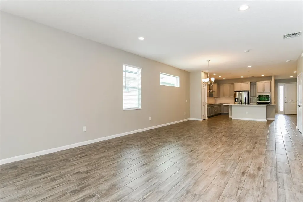 1073 Hendon Loop Davenport FL 33837