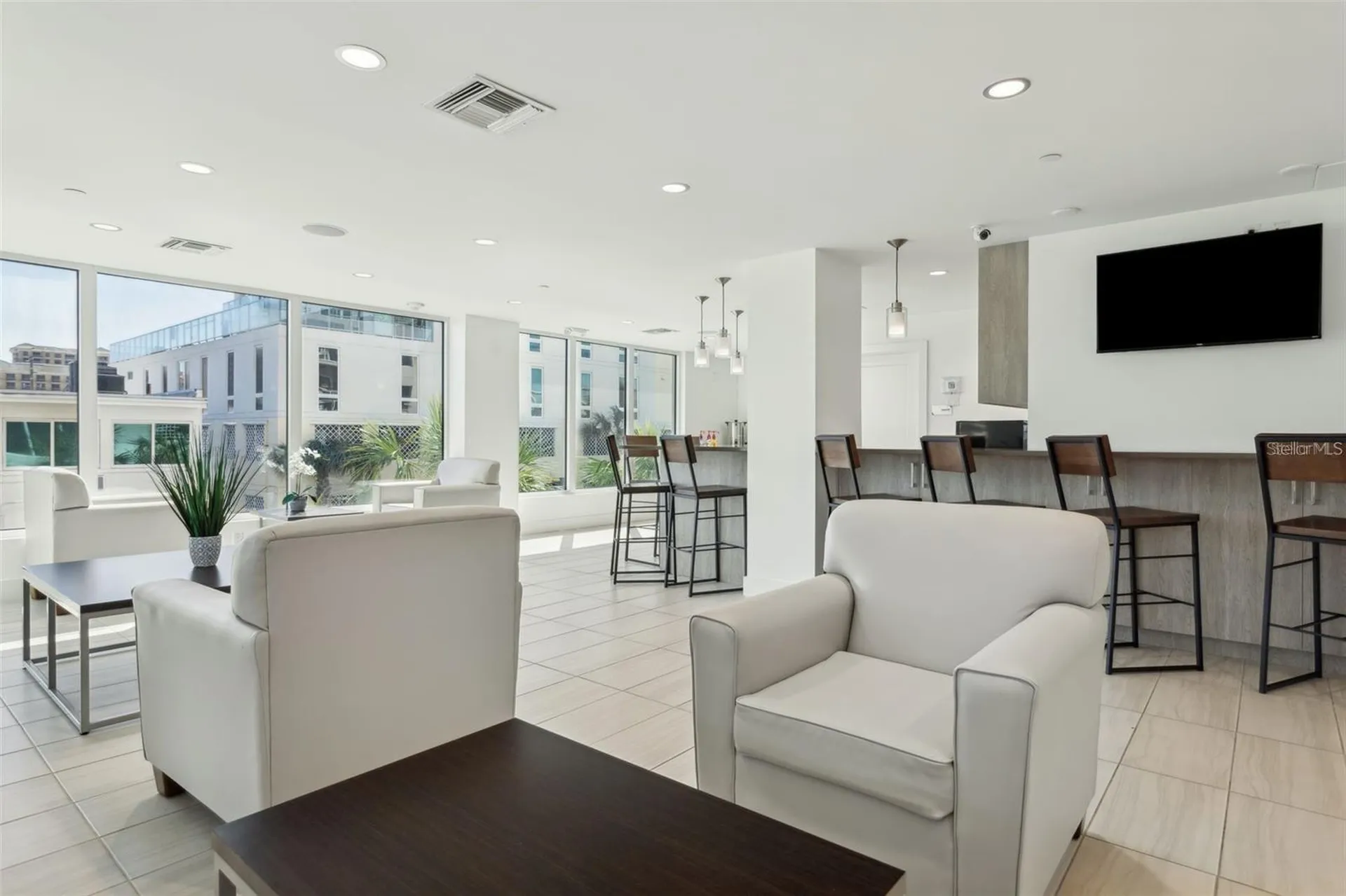 24 Avalon Street Clearwater FL 33767