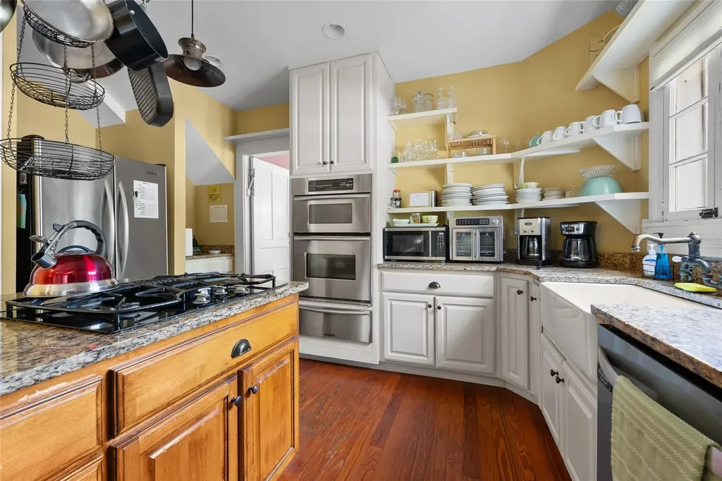 205 SE 7th Street Gainesville FL 32601