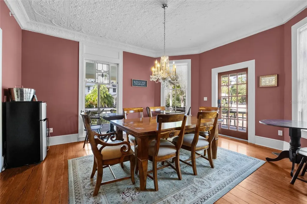 205 SE 7th Street Gainesville FL 32601