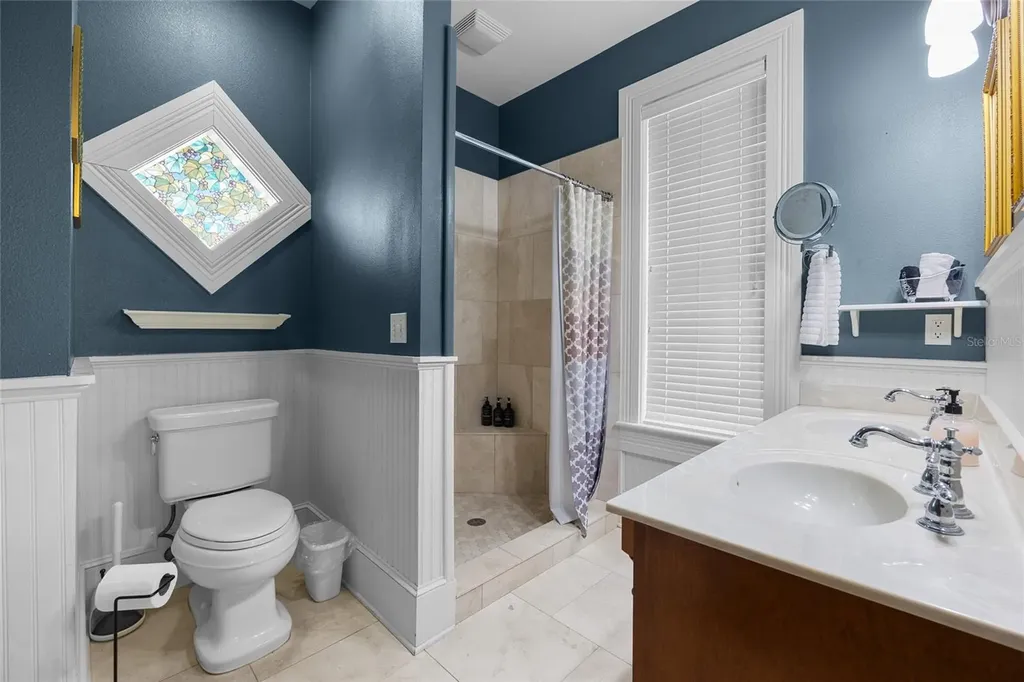 205 SE 7th Street Gainesville FL 32601