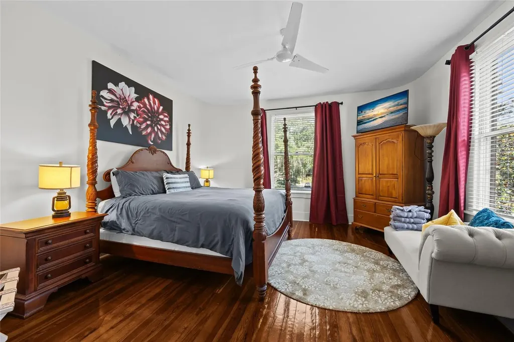 205 SE 7th Street Gainesville FL 32601