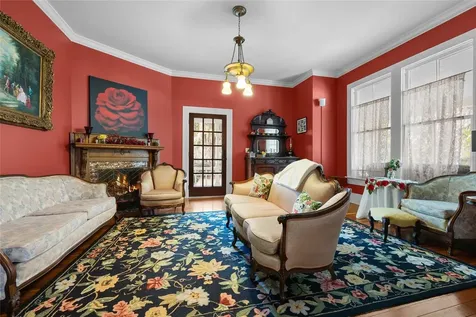 205 SE 7th Street Gainesville FL 32601