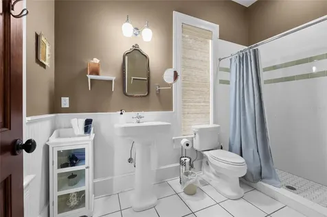 205 SE 7th Street Gainesville FL 32601