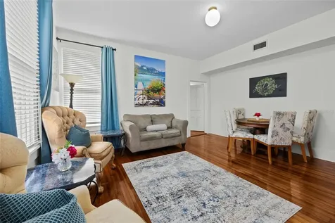 205 SE 7th Street Gainesville FL 32601