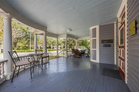 205 SE 7th Street Gainesville FL 32601