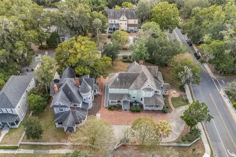 205 SE 7th Street Gainesville FL 32601