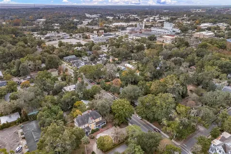 205 SE 7th Street Gainesville FL 32601