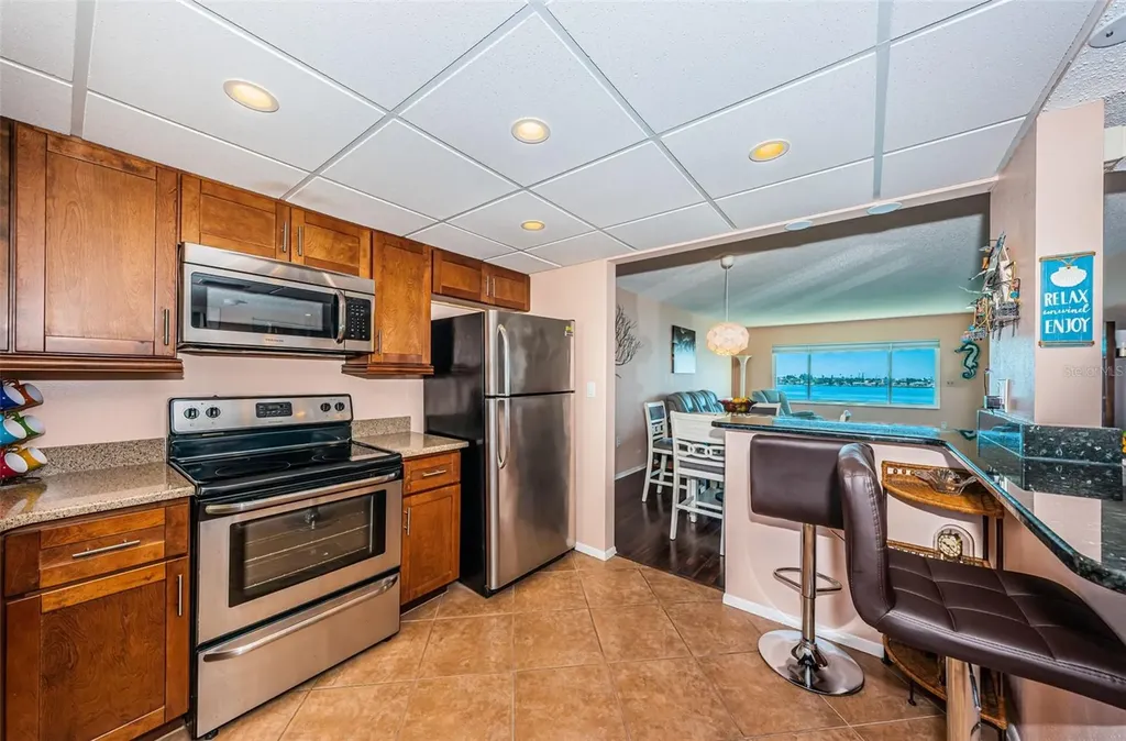 4750 Cove Circle St Petersburg FL 33708