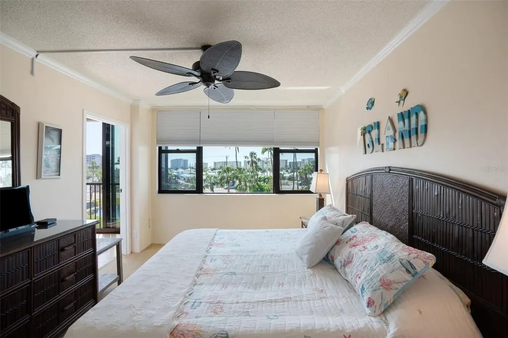 5855 Midnight Pass Road Sarasota FL 34242