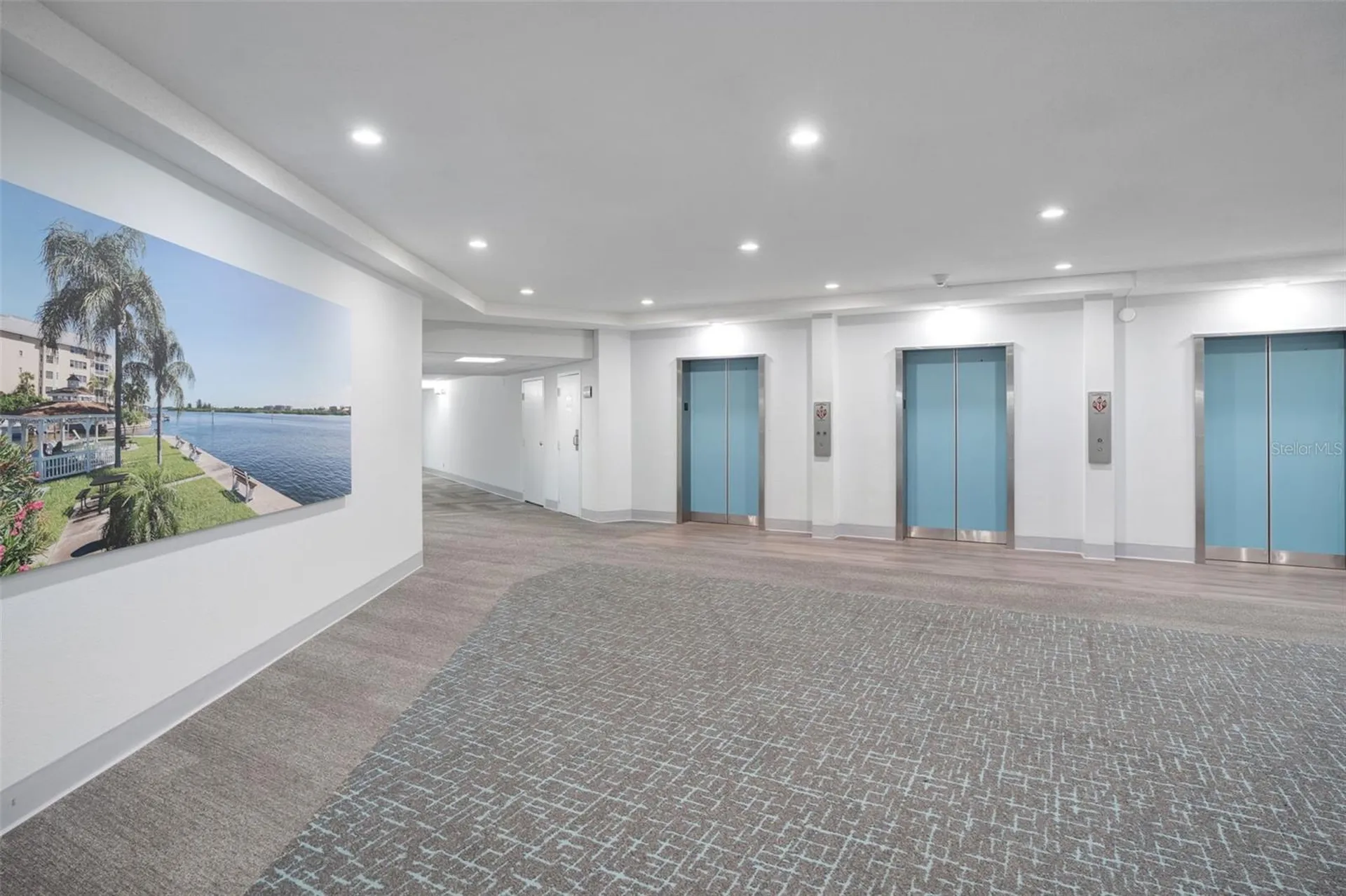 5855 Midnight Pass Road Sarasota FL 34242