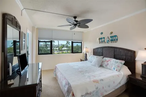5855 Midnight Pass Road Sarasota FL 34242