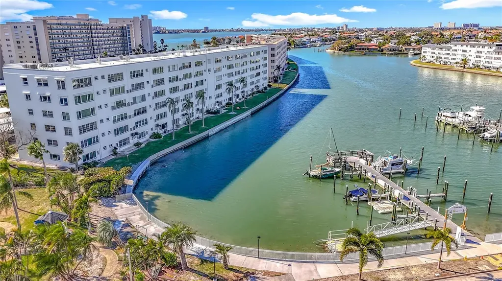 5925 Shore Boulevard S Gulfport FL 33707