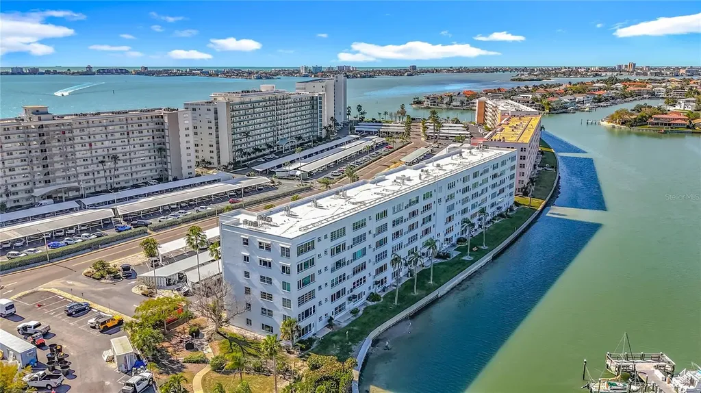 5925 Shore Boulevard S Gulfport FL 33707