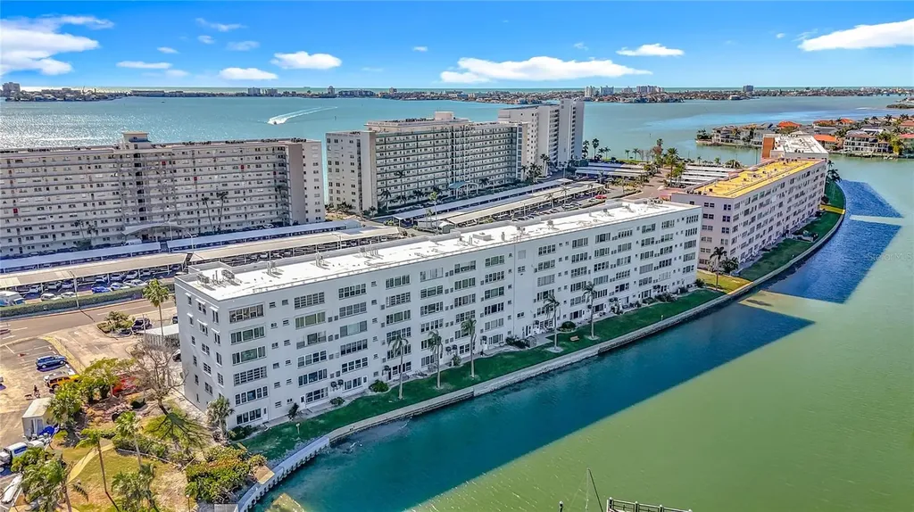 5925 Shore Boulevard S Gulfport FL 33707