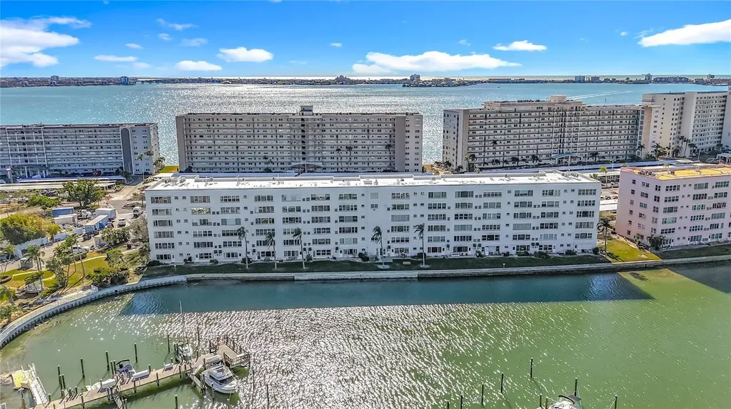 5925 Shore Boulevard S Gulfport FL 33707