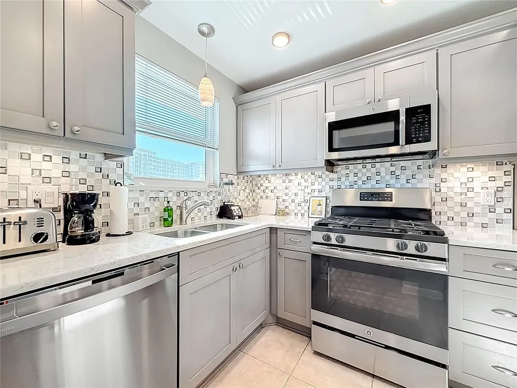 5925 Shore Boulevard S Gulfport FL 33707