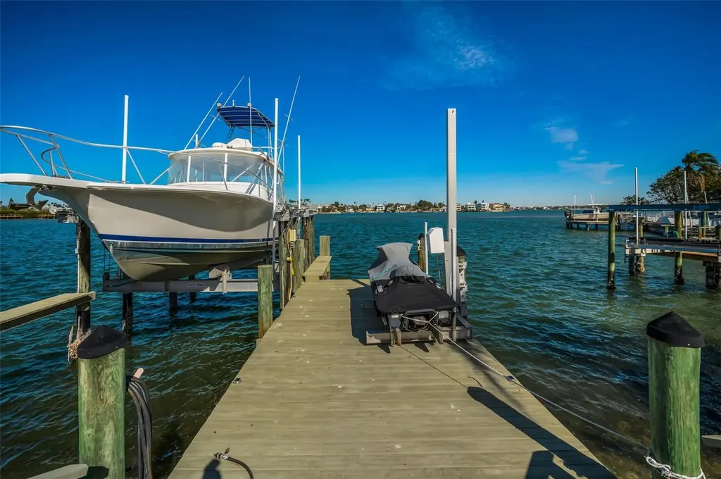 366 La Hacienda Drive Indian Rocks Beach FL 33785
