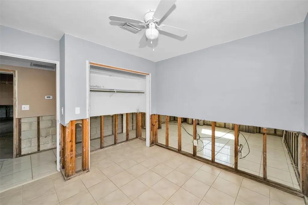 366 La Hacienda Drive Indian Rocks Beach FL 33785