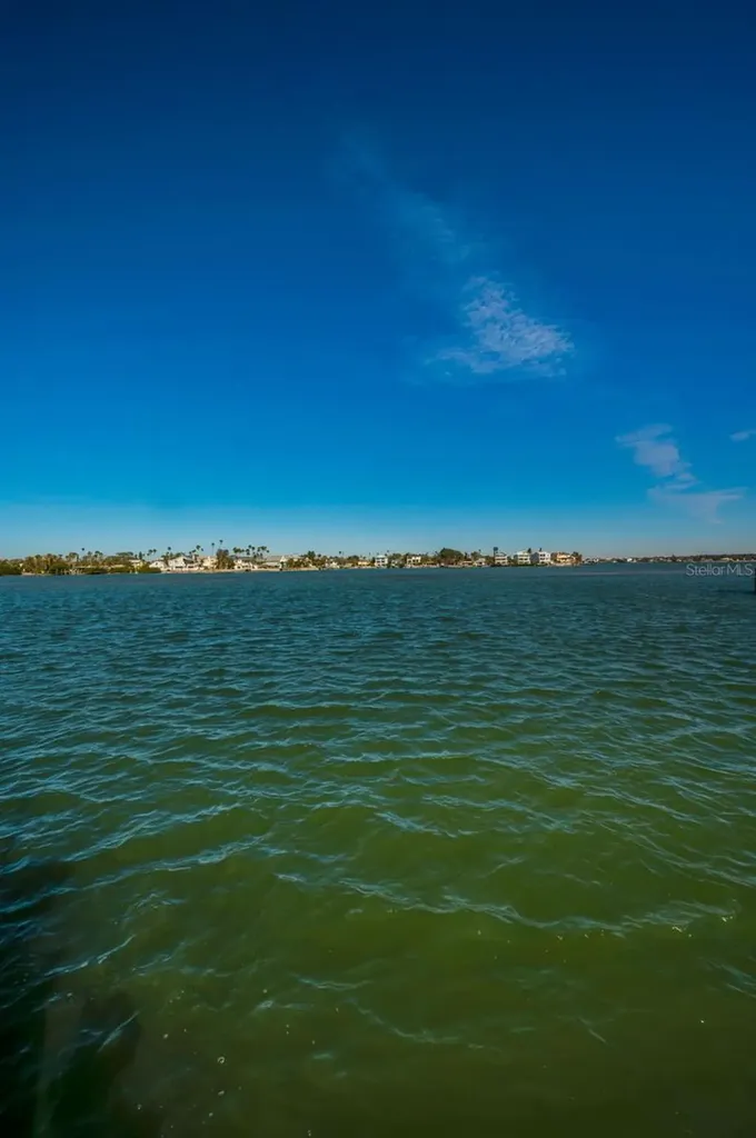 366 La Hacienda Drive Indian Rocks Beach FL 33785