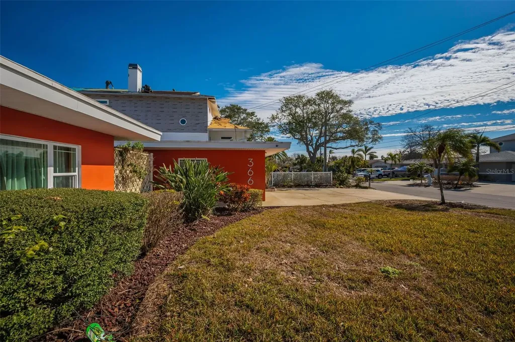 366 La Hacienda Drive Indian Rocks Beach FL 33785