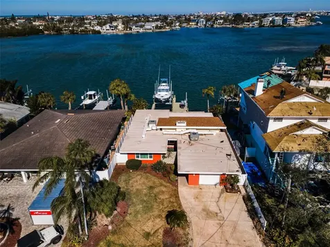 366 La Hacienda Drive Indian Rocks Beach FL 33785
