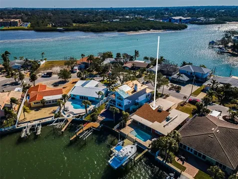 366 La Hacienda Drive Indian Rocks Beach FL 33785