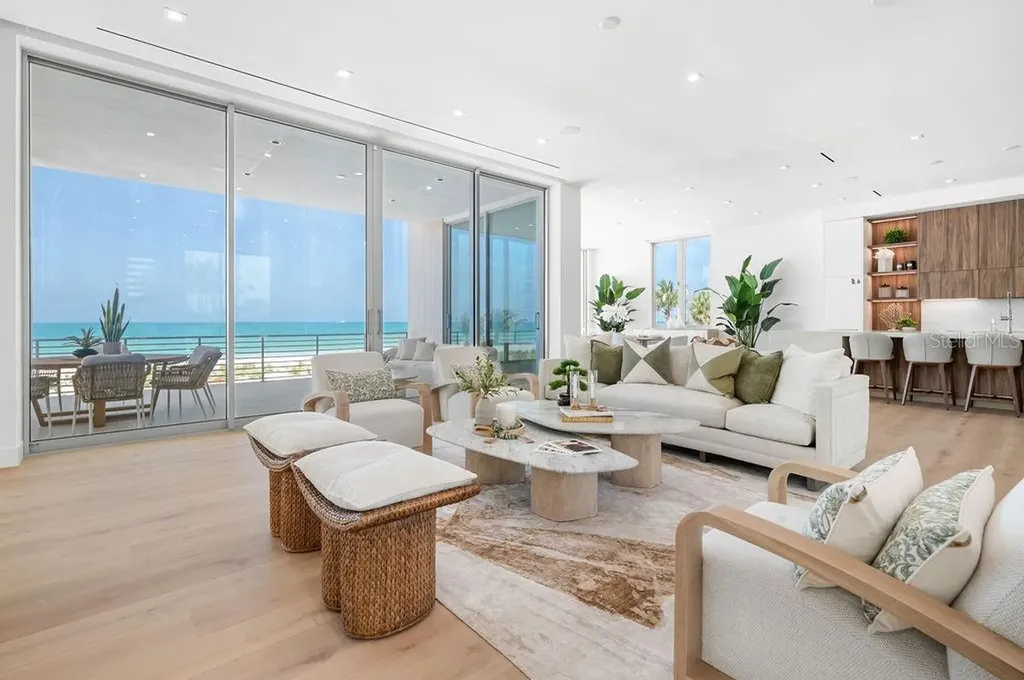 6489 Gulfside Road Longboat Key FL 34228