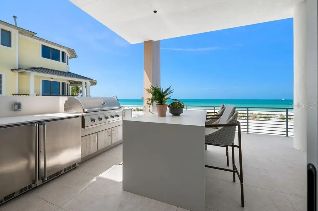 6489 Gulfside Road Longboat Key FL 34228