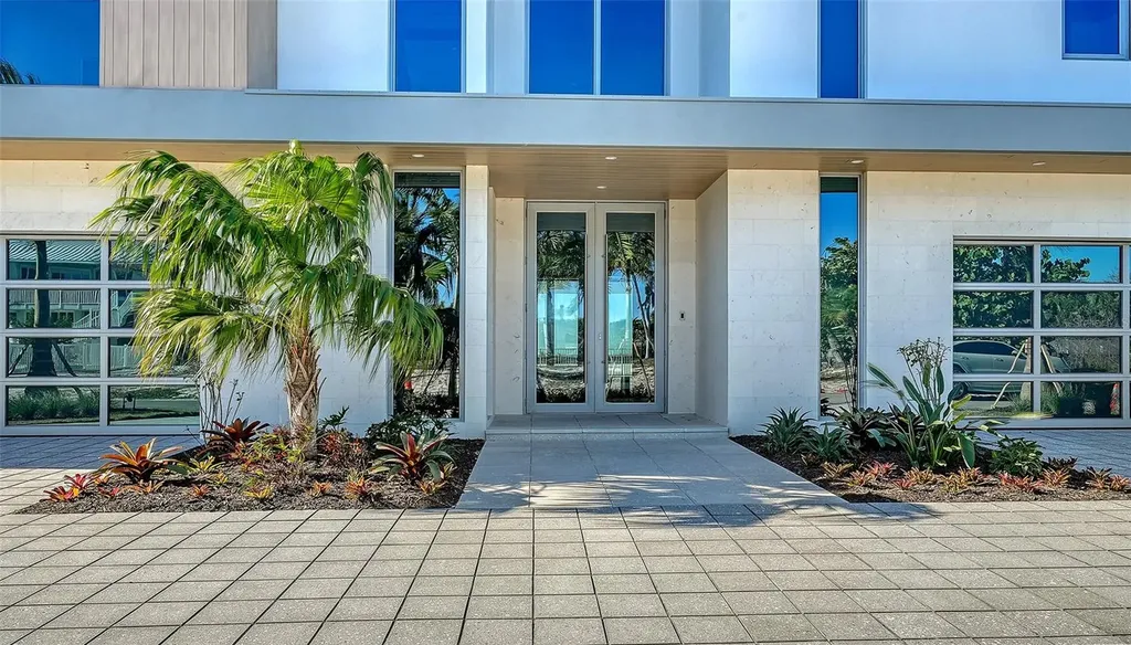 6489 Gulfside Road Longboat Key FL 34228