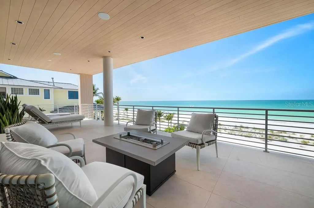 6489 Gulfside Road Longboat Key FL 34228