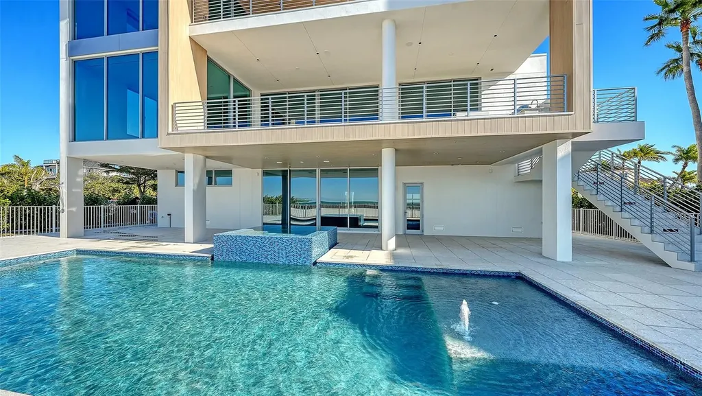 6489 Gulfside Road Longboat Key FL 34228