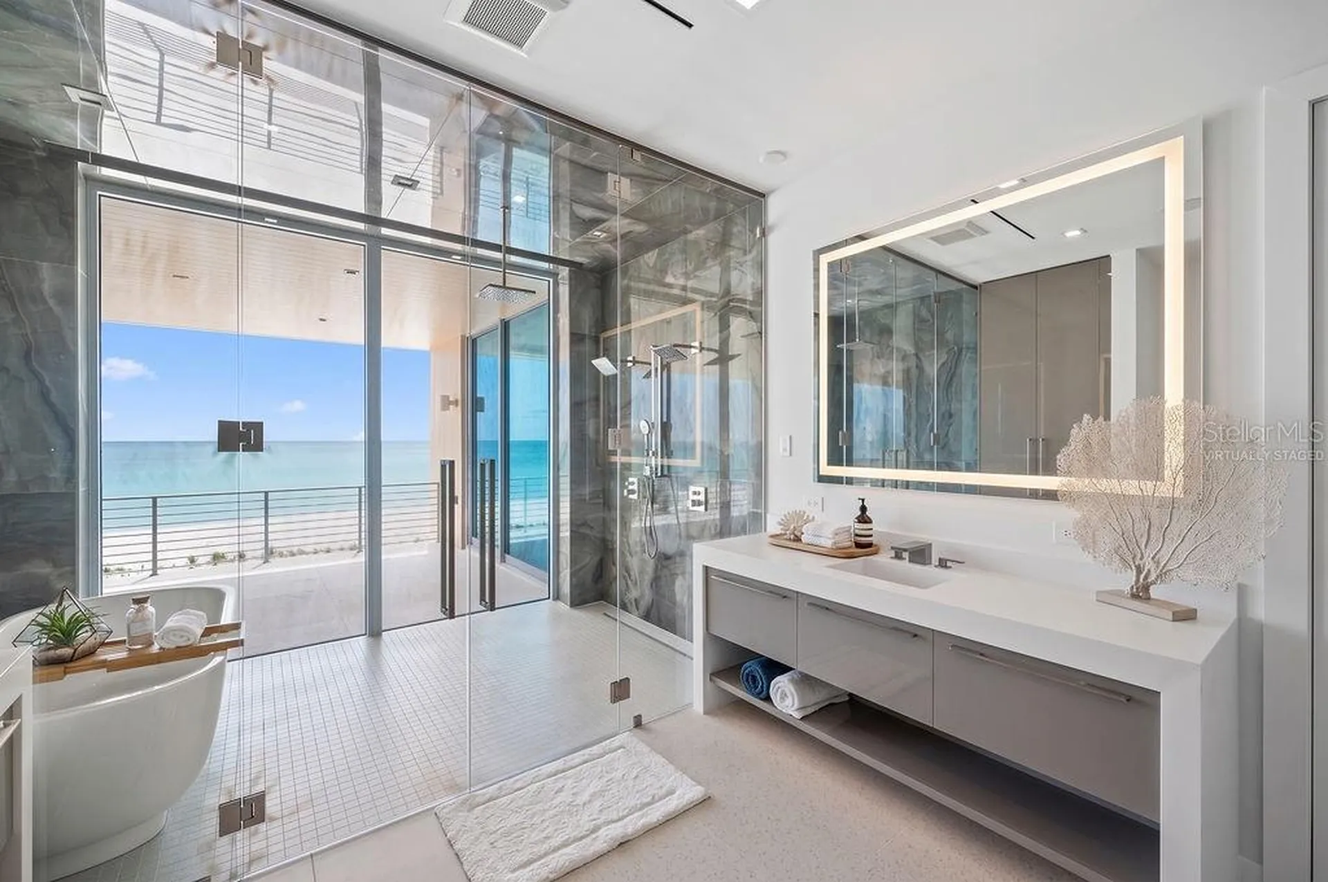 6489 Gulfside Road Longboat Key FL 34228