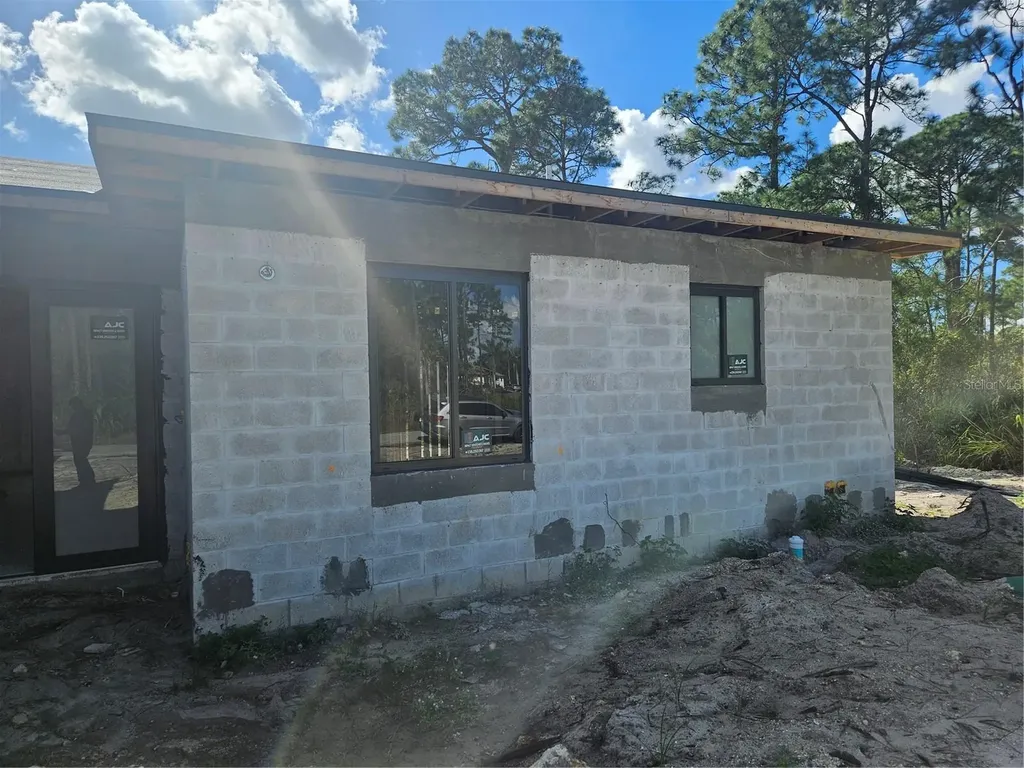 2615 25th Street W Lehigh Acres FL 33971