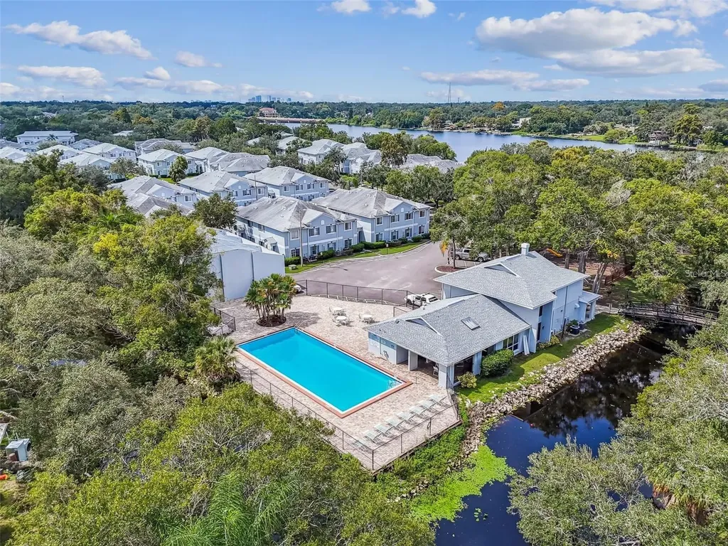 4131 Dolphin Drive Tampa FL 33617