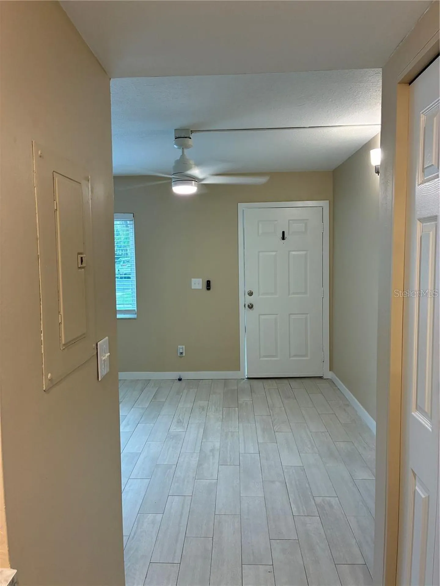 4131 Dolphin Drive Tampa FL 33617