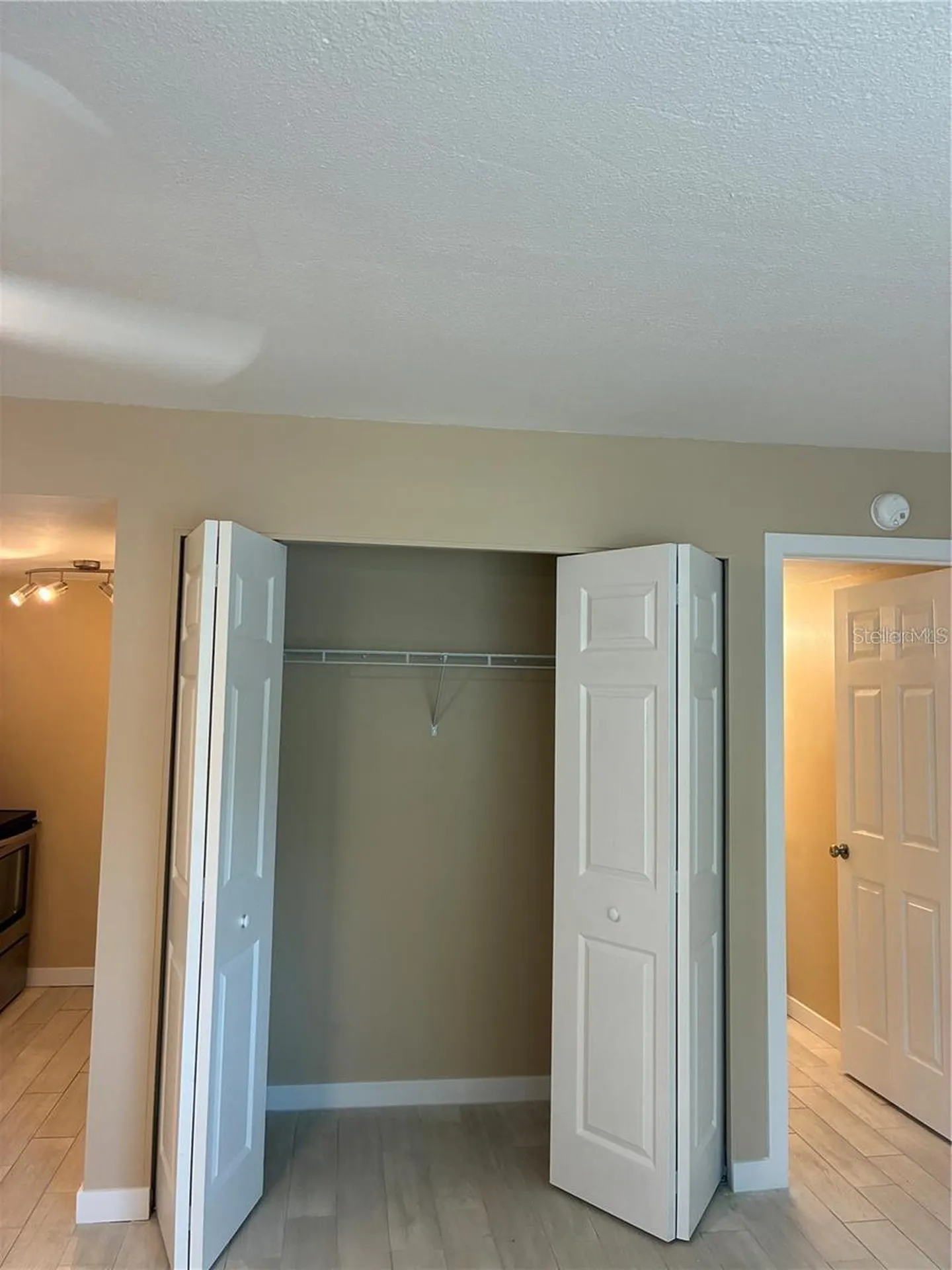 4131 Dolphin Drive Tampa FL 33617