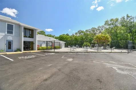 4131 Dolphin Drive Tampa FL 33617