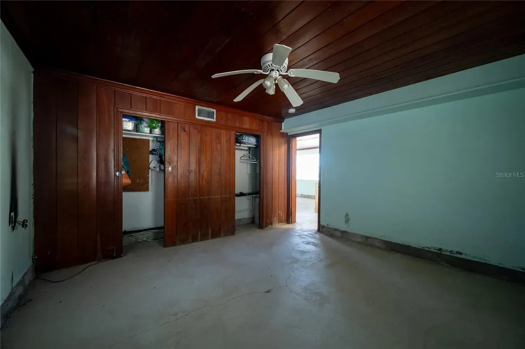 856 North Shore Drive Anna Maria FL 34216